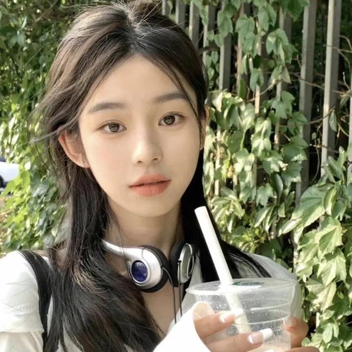 女法医手记之来访者 封面